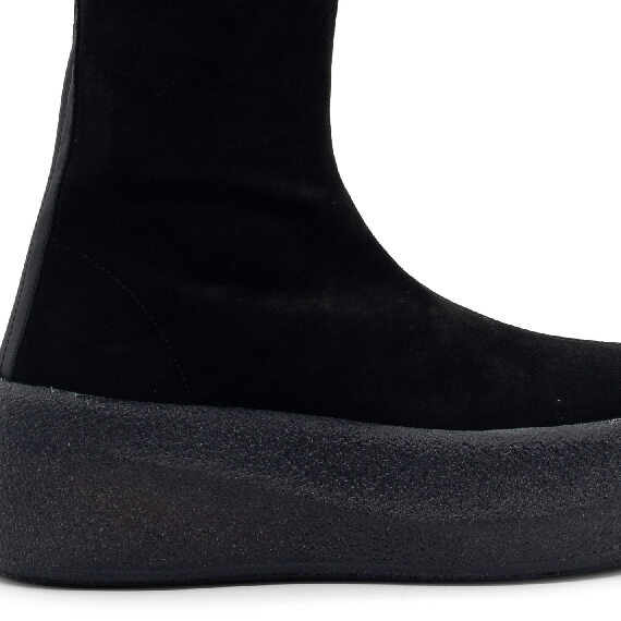 F04 Creepy – Black suede stretch ankle boot  