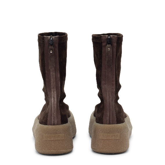 F04 Creepy – Dark brown suede stretch ankle boot  