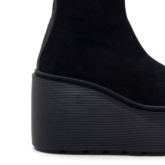 F20 Zeppa Stripy – Black zip ankle boot in stretch suede  