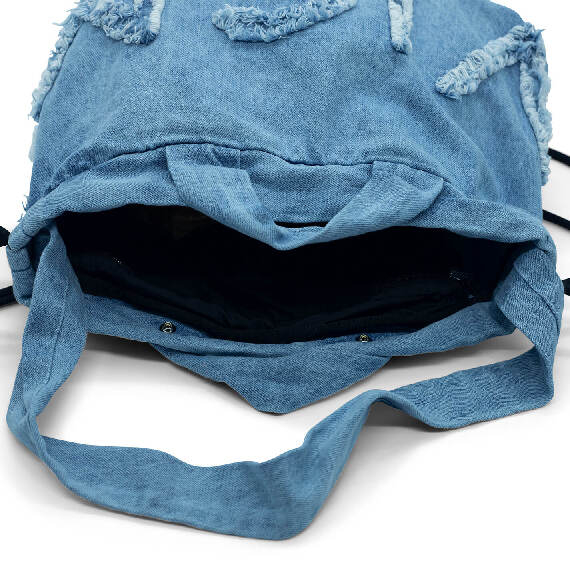 Penny<br />Small light blue logo bag