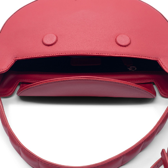 Maya<br />Mezza luna rossa