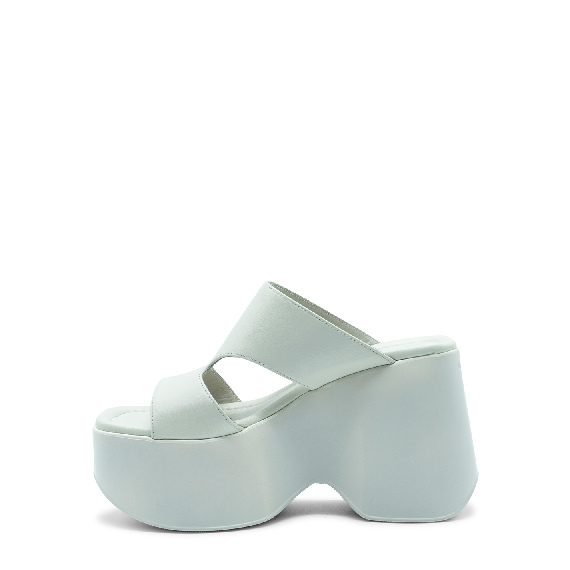 Yoko slipper cream with side openings