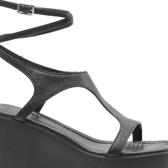 Yoko  T sandal Black 