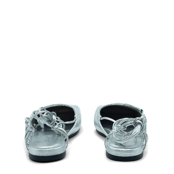 Square closed silver sabot 