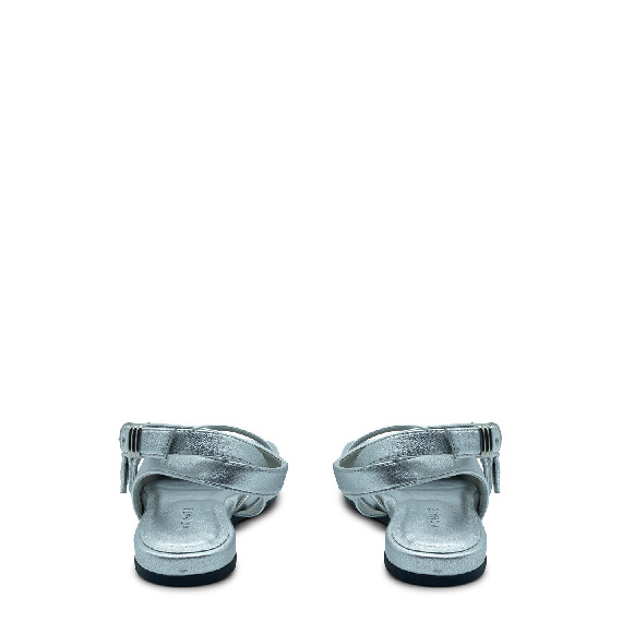 Square closed chanel silver buckles