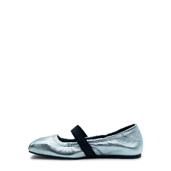 Square closed silver Ballerina 