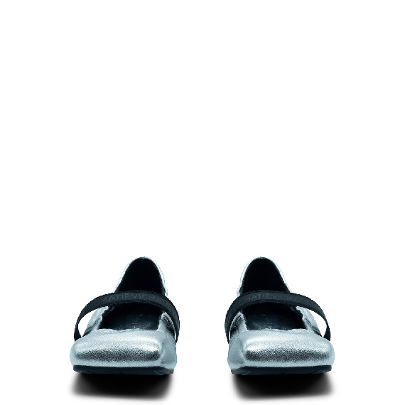 Square closed silver Ballerina 