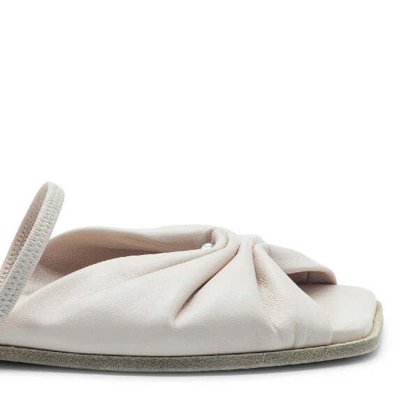 Square open sandal Powder Piercing