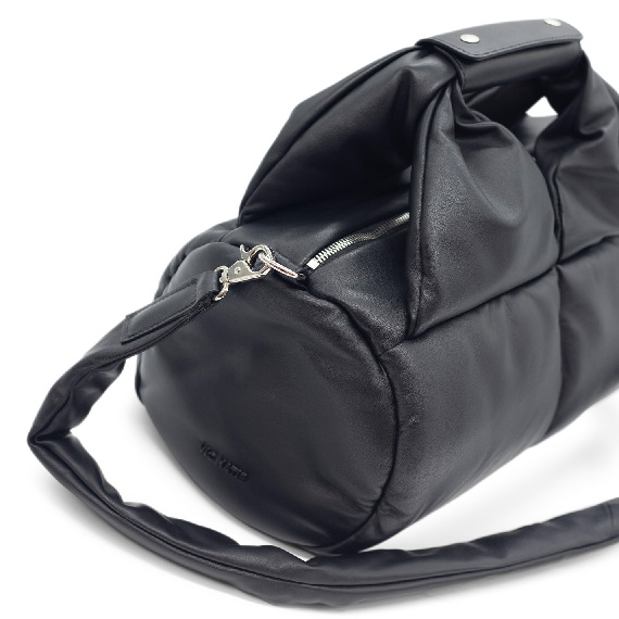 Lana<br/>Bauletto medio trapunta nero