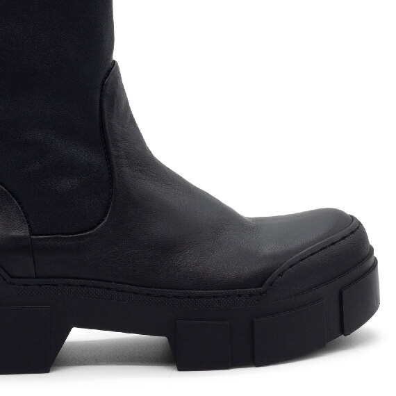 V14 Roccia – Black stretch ankle boot  