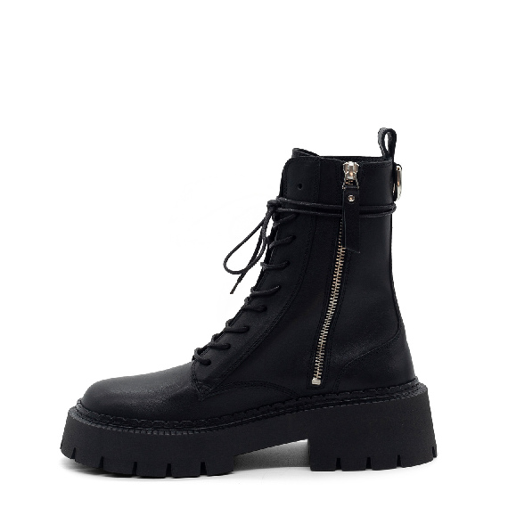 H04 Bob – Black combat boot  