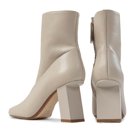 H08 Panton – Ivory folded ankle boot  