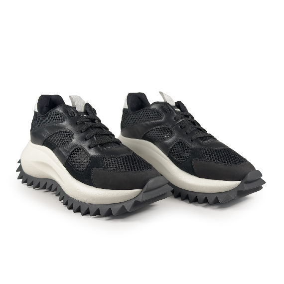 D22 Running<br>Lace-up sneaker black