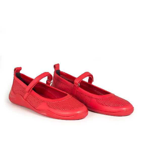 G32_Ondina<br>Perforated calfskin low-top ballerina red