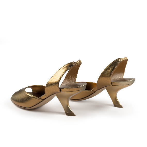 K24_Apostrophe<br>Slingback sandal bronze